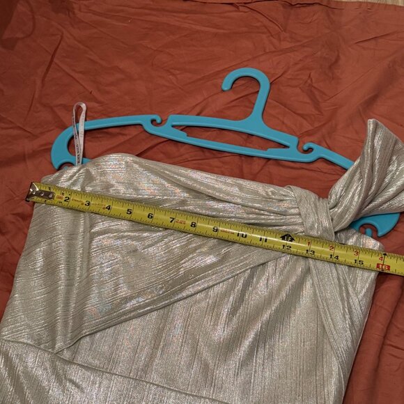 Black Halo Eve Divina Strapless Gown - Luxe Glow/Metallic - 8 - Picture 9 of 11